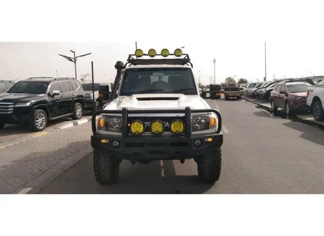 
								TOYOTA LAND CRUISER 2020  31,000km full									