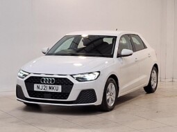 
										Audi A1 2021 (27617km) full									