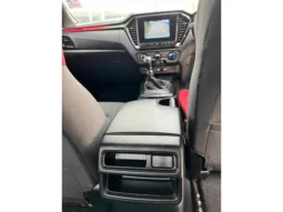 
										ISUZU D-MAX 2022 73,000km full									