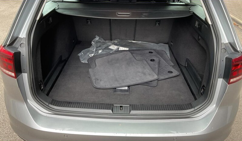 
								Volkswagen Passat 2021 (112 775km) full									