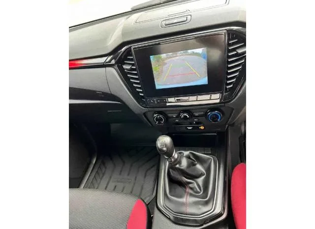 
								ISUZU D-MAX 2022 73,000km full									