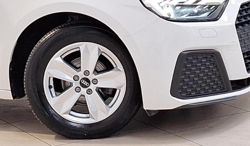 
								Audi A1 2021 (27617km) full									