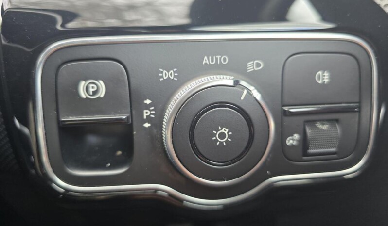 
								Mercedes-Benz A Class 93 297km full									