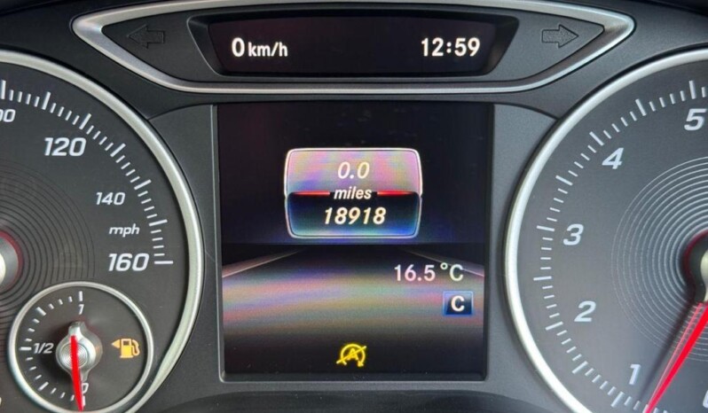
								Mercedes-Benz B Class (30 577km) full									