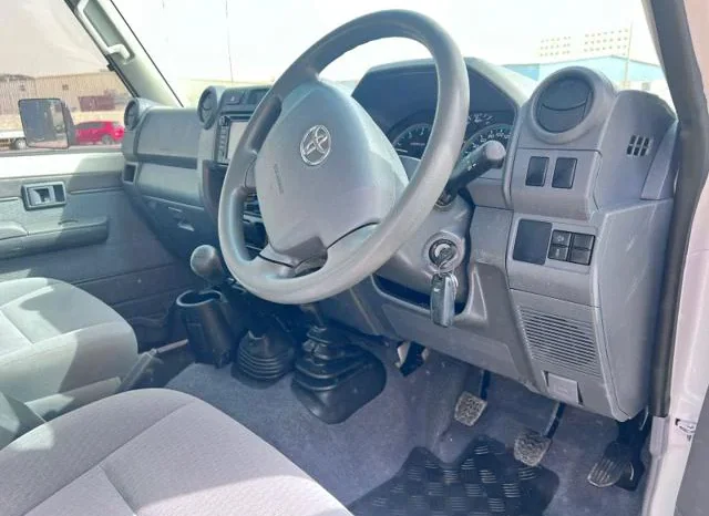 
								TOYOTA LAND CRUISER 2022 31,475km full									