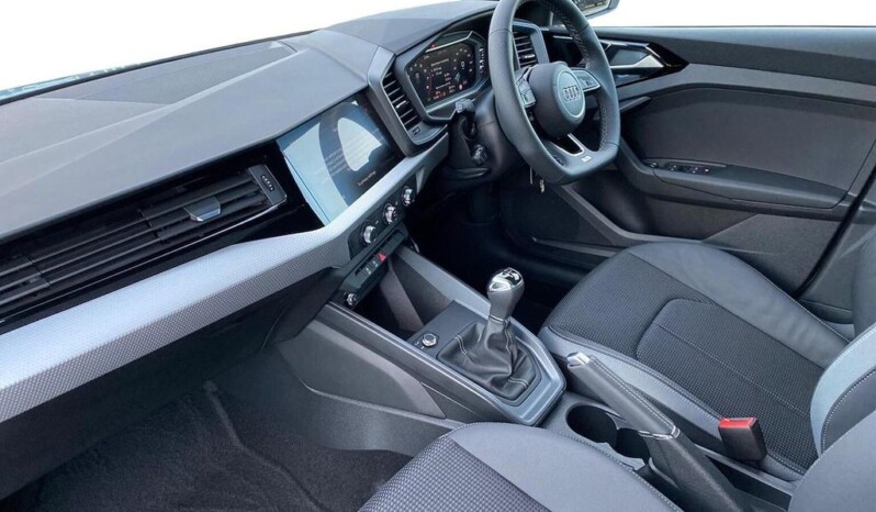 
								Audi A1 2025 full									