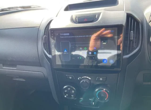 
								ISUZU D-MAX 2018 53,000km full									