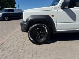 
										Suzuki Jimny 2023 5632km full									