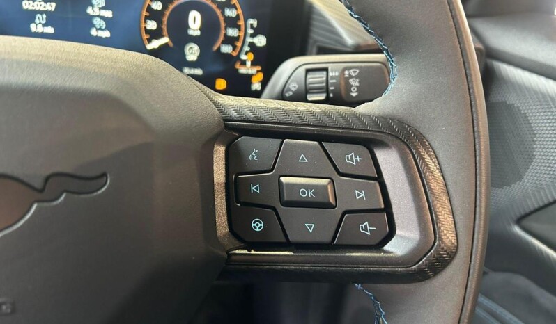 
								Ford Mustang 9km full									