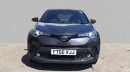 
										Toyota C-HR 2019 90123km full									