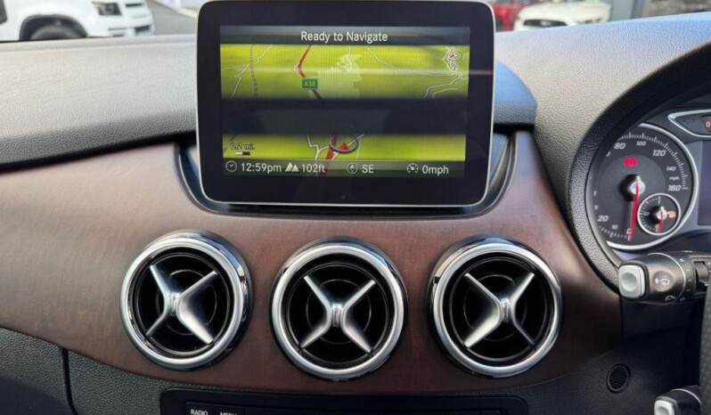 
								Mercedes-Benz B Class (30 577km) full									
