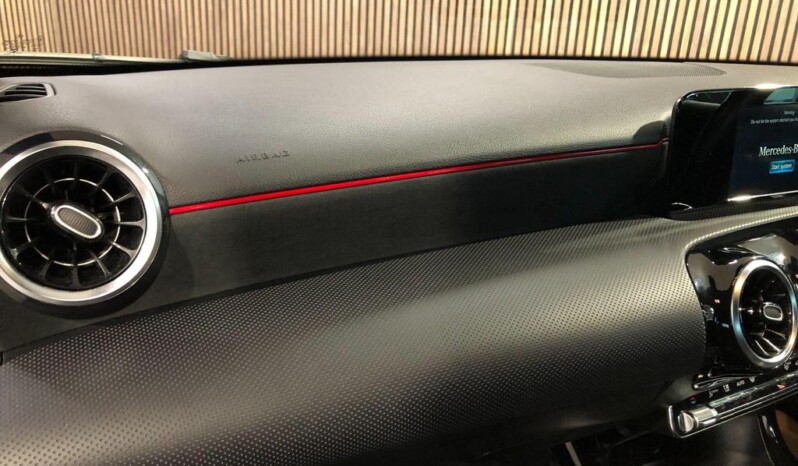 
								Mercedes-Benz A Class (94 180km) full									