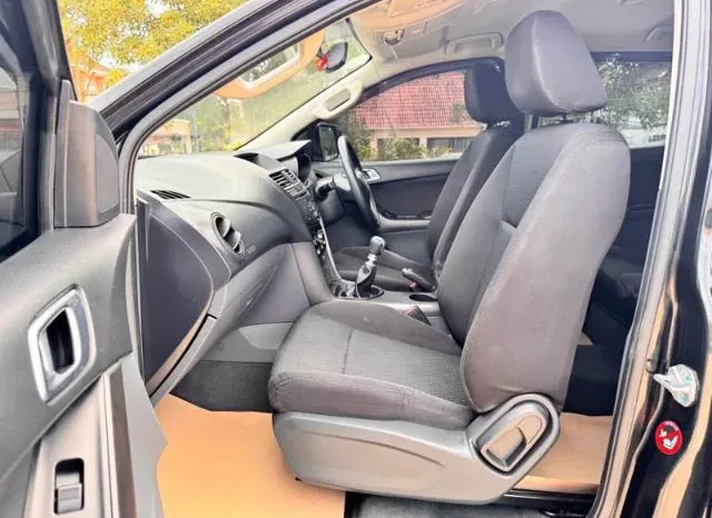 
								MAZDA BT-50 2018 137,258km full									