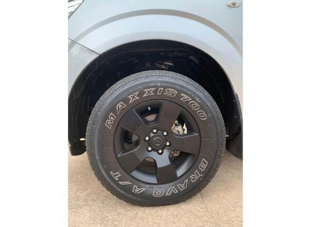
								NISSAN NAVARA 2019 (6,587km) full									