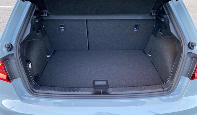 
								Audi A1 2025 full									