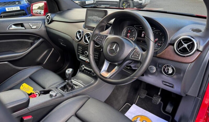 
								Mercedes-Benz B Class (30 577km) full									
