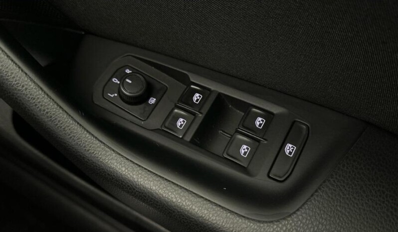 
								Volkswagen Passat 2020 (115437km) full									