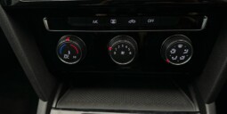 
										Volkswagen Passat 2020 (115437km) full									