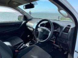 
										ISUZU D-MAX 2018 53,000km full									