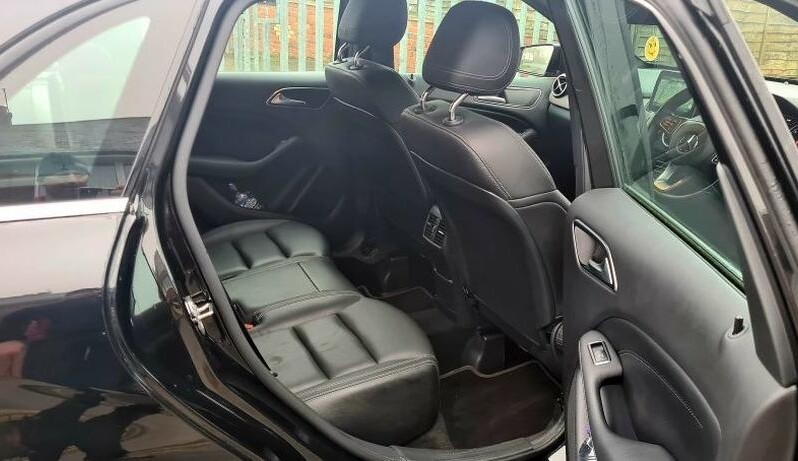 
								Mercedes-Benz B Class full									