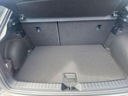 
										Audi A1 2025 (160 km) full									