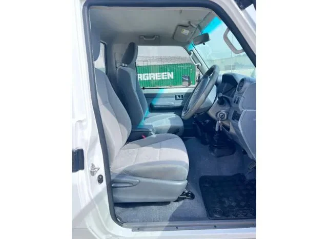
								TOYOTA LAND CRUISER 2022 31,475km full									