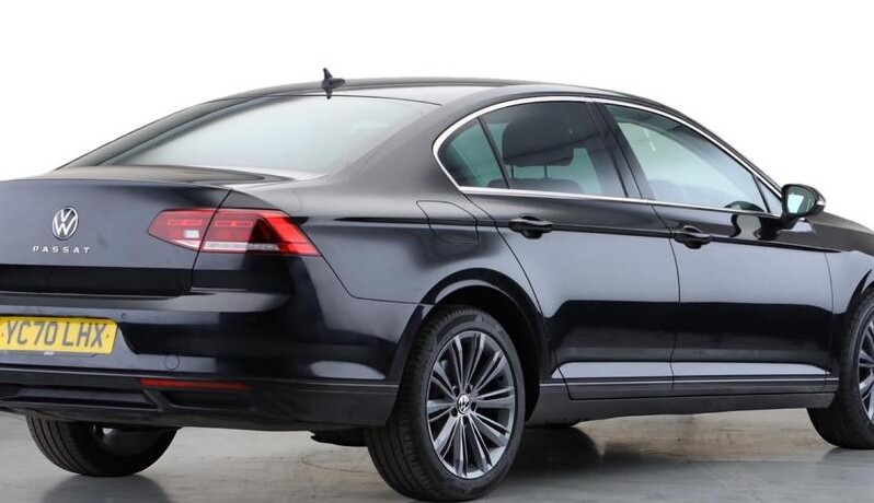 
								Volkswagen Passat 2020 (115437km) full									