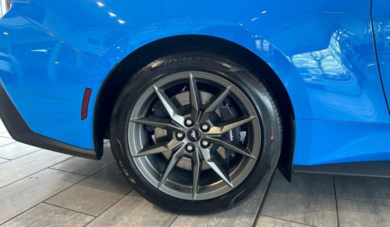 
								Ford Mustang 9km full									
