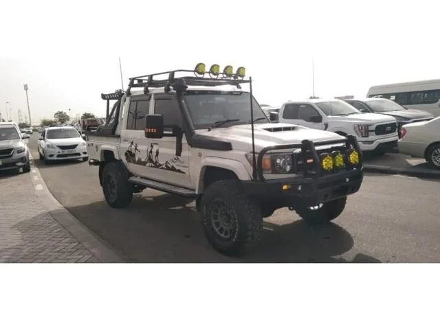
								TOYOTA LAND CRUISER 2020  31,000km full									