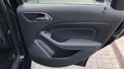 
										 Mercedes-Benz B Class 2019 (17464km) full									