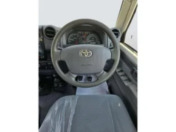 
										TOYOTA LAND CRUISER 2020 40,120km full									