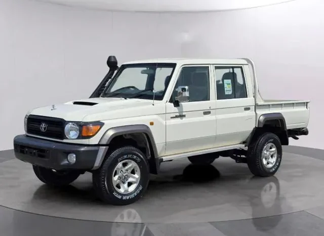 
								TOYOTA LAND CRUISER 2020 40,120km full									