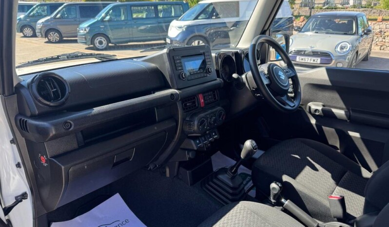 
								Suzuki Jimny 2023 5632km full									