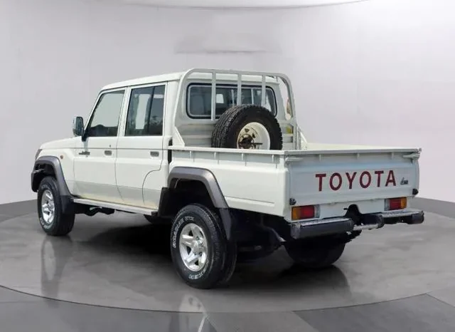 
								TOYOTA LAND CRUISER 2020 40,120km full									