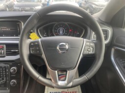 
										Volvo V40 2019 115 872km full									
