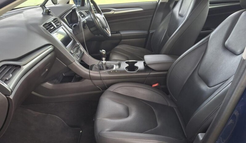 
								Ford Mondeo 2018 (230135km) full									