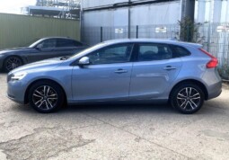 
										Volvo V40 2019 115 872km full									