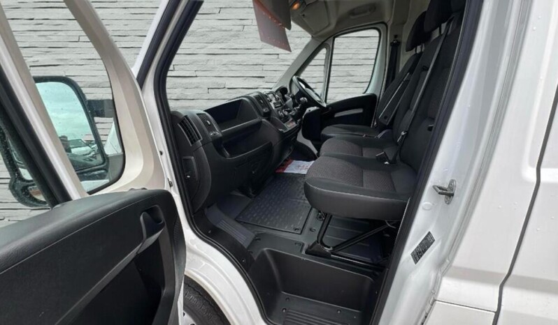 
								Ford Transit 2020  63443KM full									