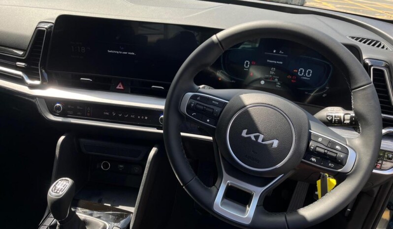 
								Kia Sportage 2025 (8km) full									