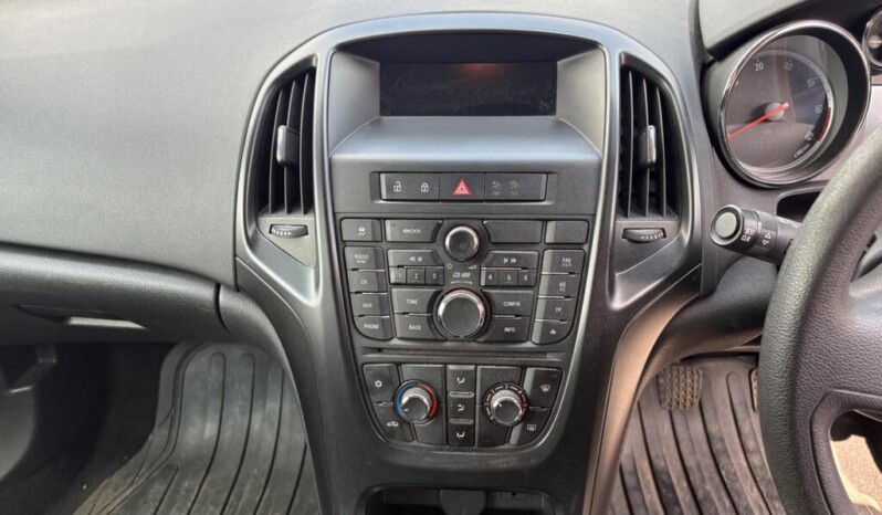 
								Vauxhall Astra 2019 (173 809km) full									