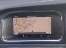 
										Volvo V40 2019 115 872km full									