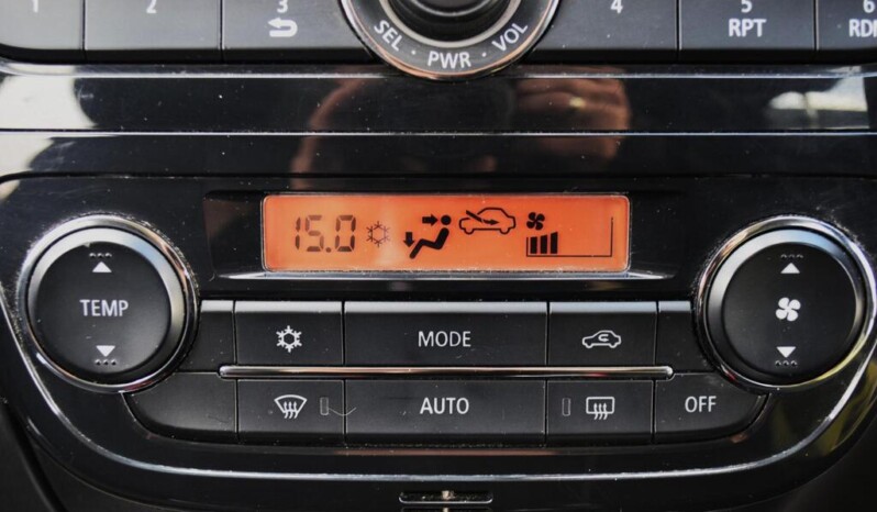 
								Mitsubishi Mirage 2018( 67592km) full									