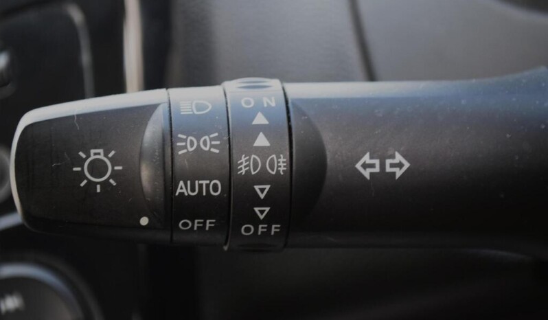 
								Mitsubishi Mirage 2018( 67592km) full									