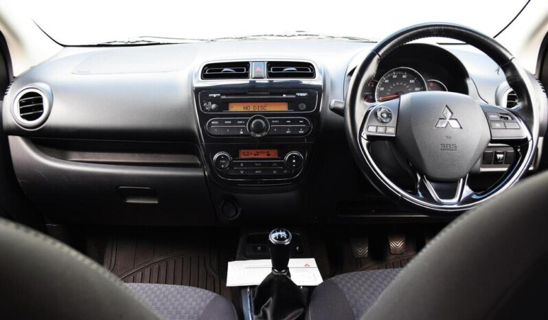 
								Mitsubishi Mirage 2018( 67592km) full									