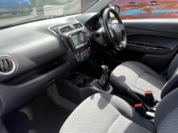 
										Mitsubishi Mirage 2018 (39963km) full									