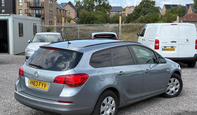 
								Vauxhall Astra 2019 (173 809km) full									