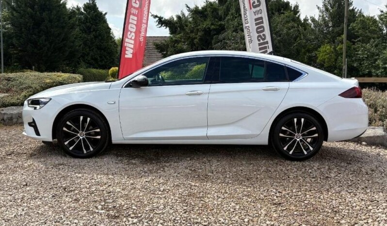 
								Vauxhall Insignia 2021 (63554km) full									