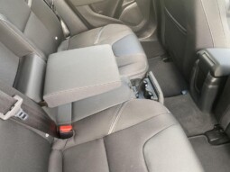 
										Volvo V40 2019 115 872km full									