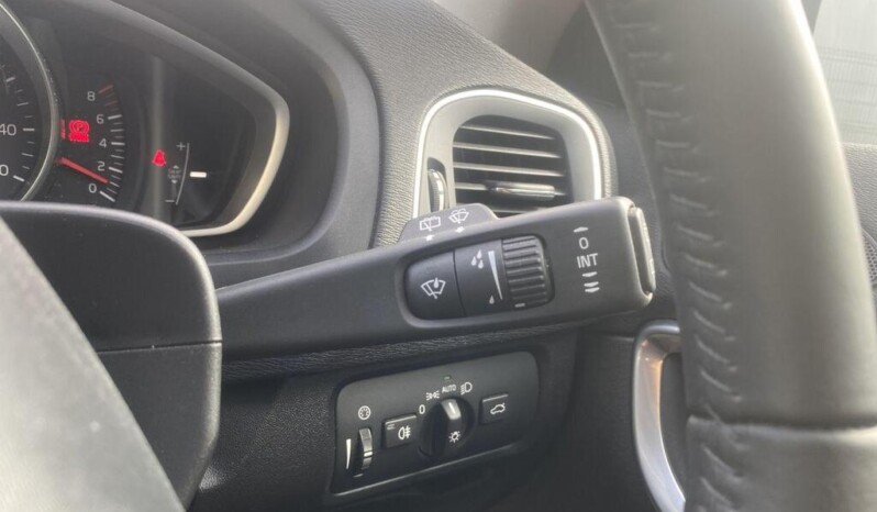 
								Volvo V40 2019 115 872km full									