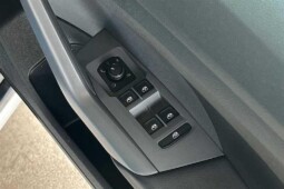 
										Volkswagen T-Cross 2019 (102039km) full									